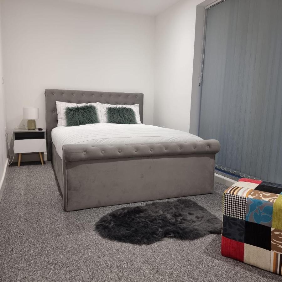 Classic 2 Bed In Oldkent Road